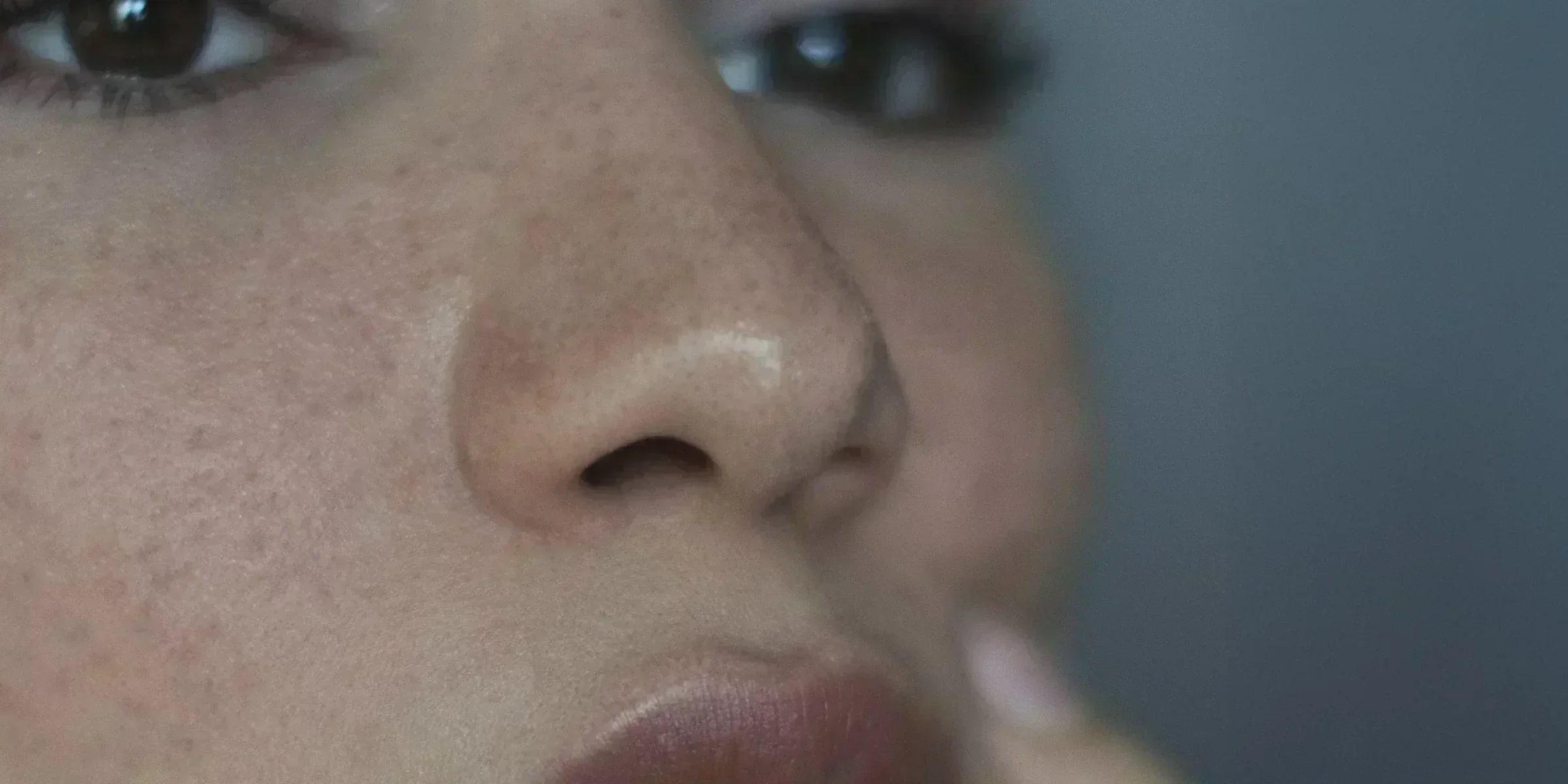 Démaquillant japonais DECORTÉ AQ: le nouveau soin pour purifier les pores et éliminer les points noirs