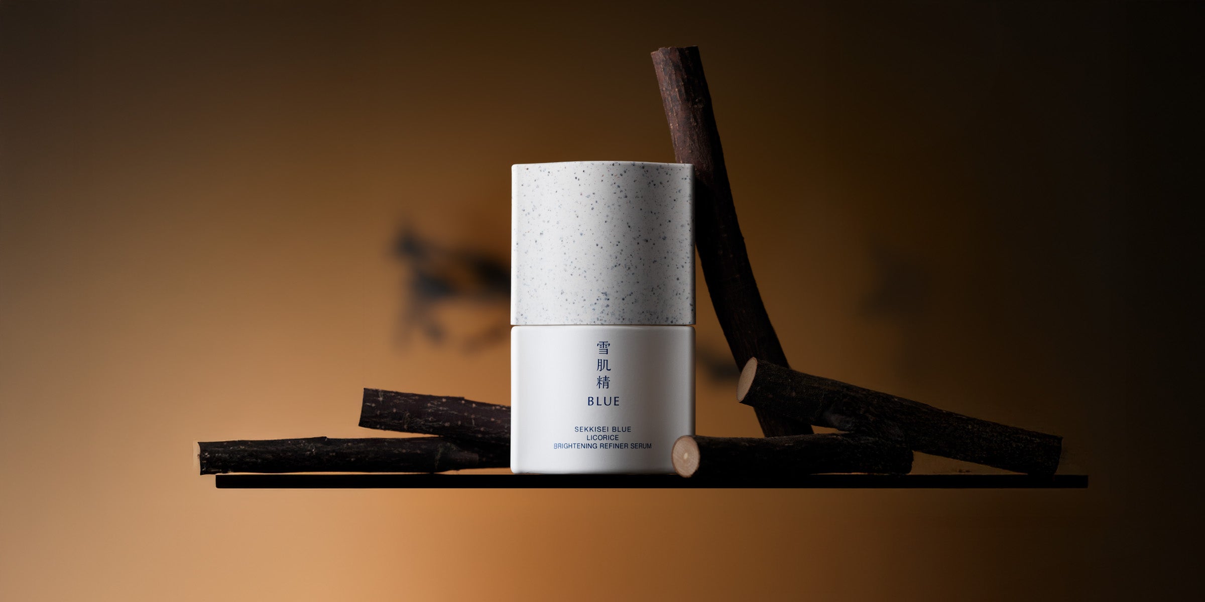 Sérum illuminant SEKKISEI BLUE : le secret japonais de l’éclat naturel